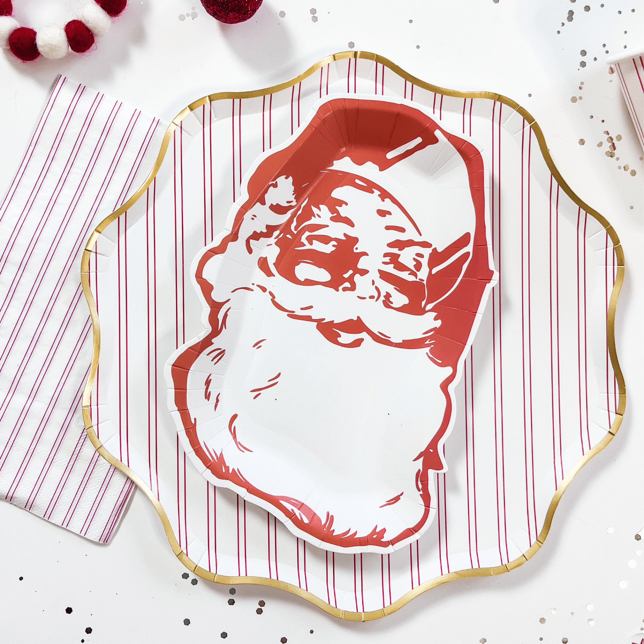 Classic Retro Santa Christmas Paper Plate - Josi James - Die Cut Plate