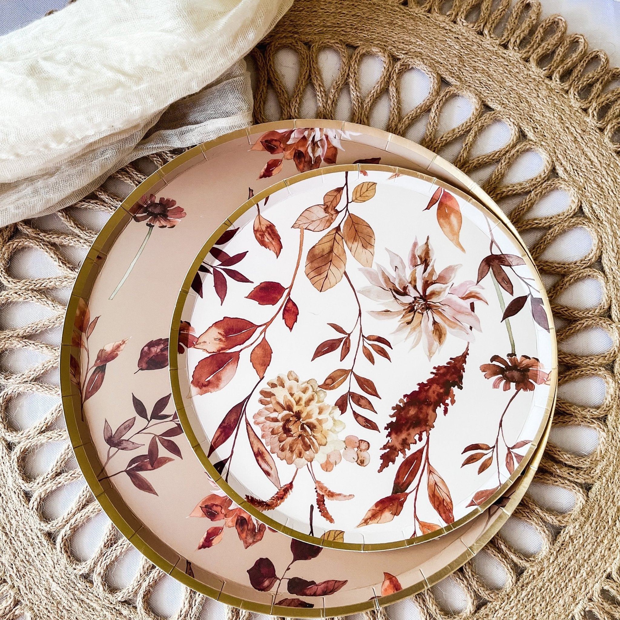 Fall Leaf Small Paper Plate (8pcs) - Josi James - 7 Inch Plate