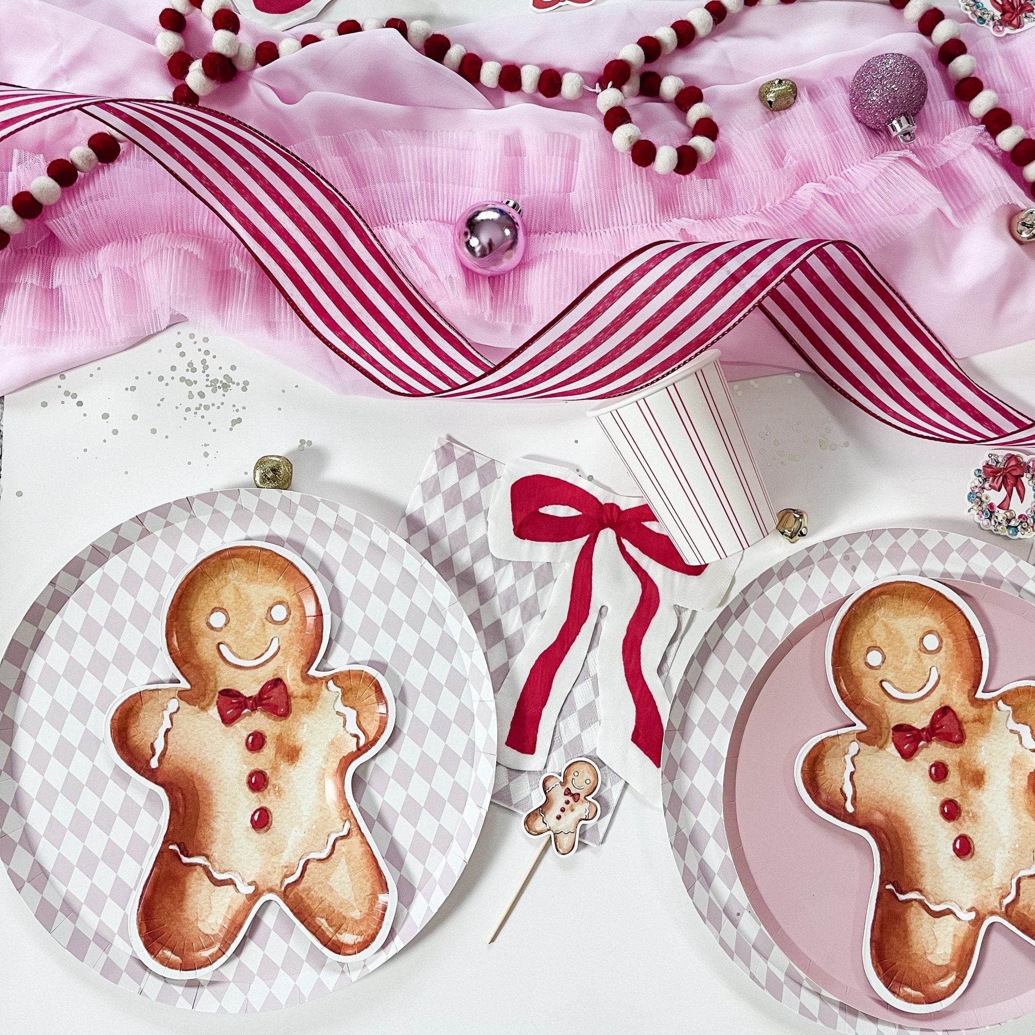 Gingerbread Man Christmas Paper Plate - Josi James - Die Cut Plate