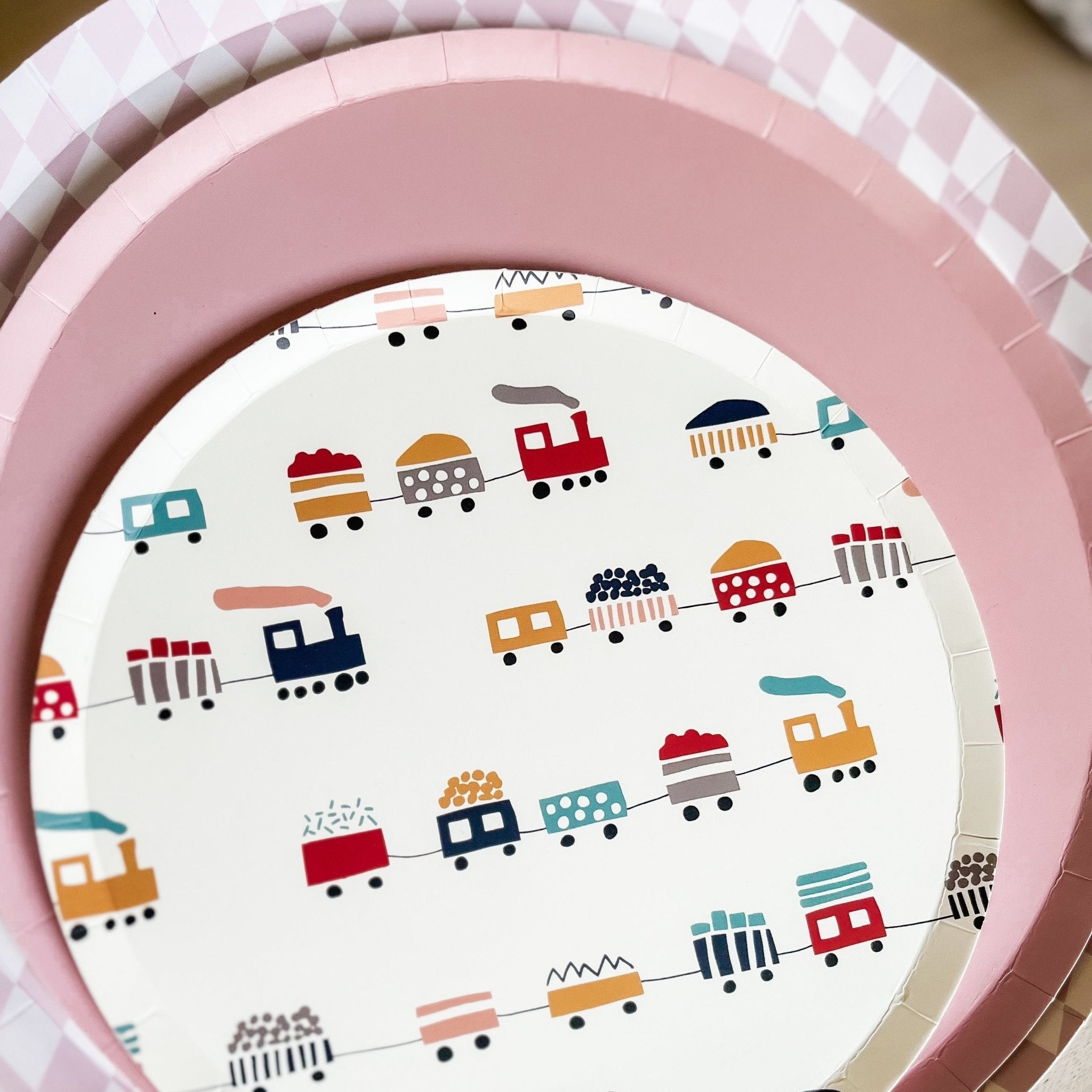 Premium Pink Bavarian Check Paper Party Plate (8pcs) - Josi James - 10.5 Inch Plate